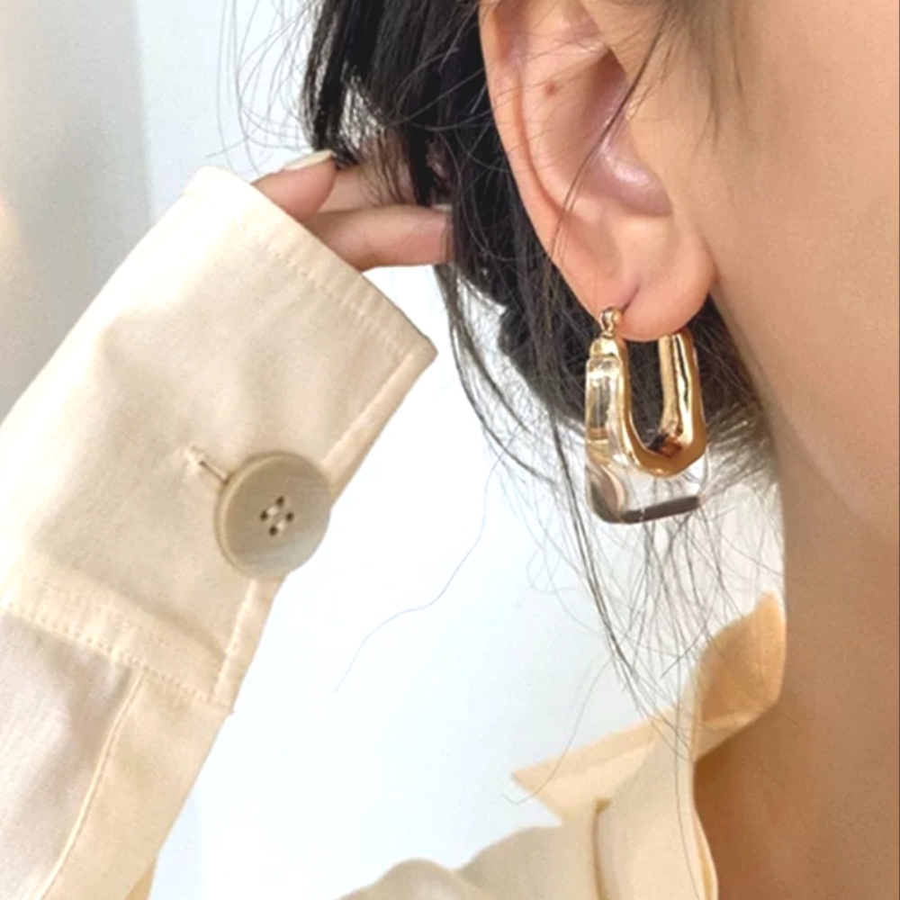 Lorna Luxe Resin Earrings